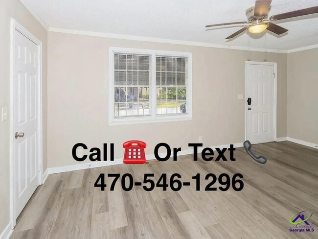 Building Photo - 229 Meadowdale Dr