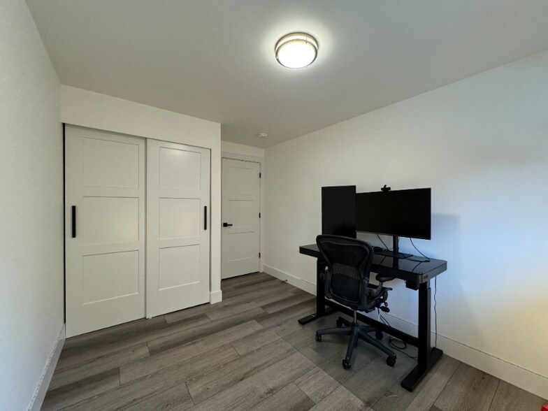 Building Photo - 12230 95th Pl NE