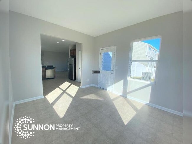 Building Photo - Charming 4 Bed, 3 Bath Home Corner Lot in Indian Trail!