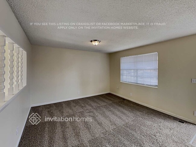 Building Photo - 5511 Revere St
