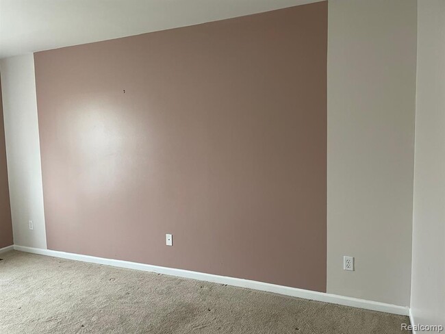 Building Photo - 38463 Saratoga Cir