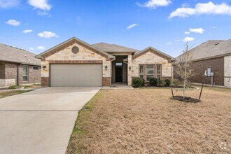 Building Photo - Minutes from Scott & White – Available to ...