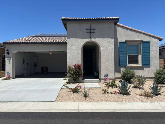 Primary Photo - Stylish 2-Bedroom Oasis Domani, Residents ...