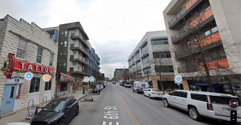 Building Photo - 1904 E 10th St