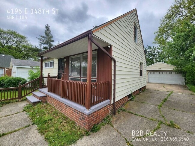 Building Photo - 4196 E 148th St