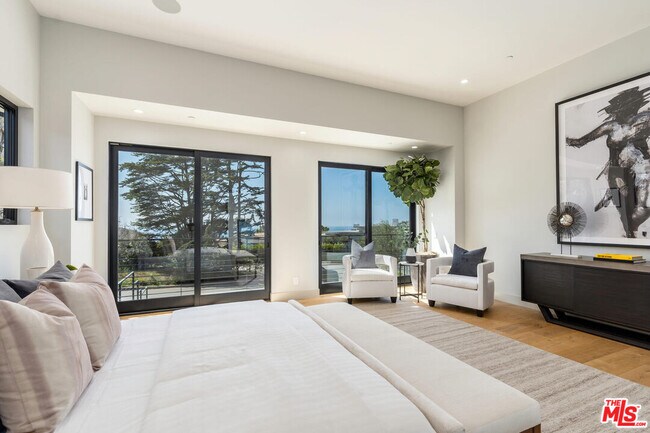 Building Photo - 286 Quadro Vecchio Dr