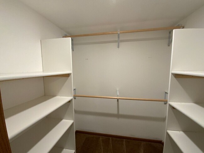 Building Photo - 3566-3568 Prescott Dr