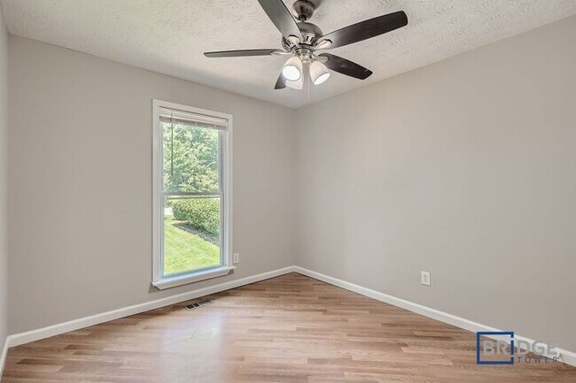 Building Photo - 281 Cedars Glen Cir