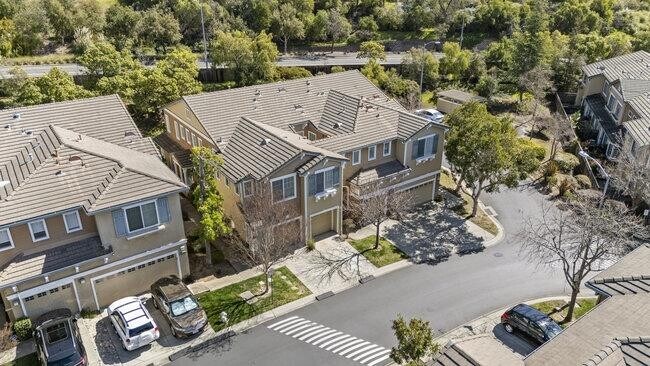 Building Photo - 23229 Canyon Terrace Dr