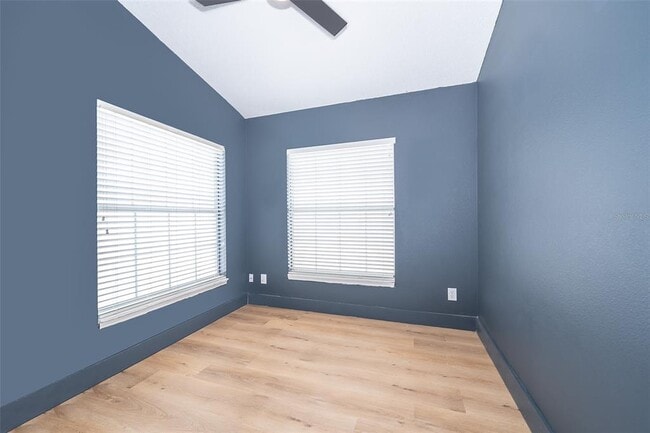 Building Photo - 2426 Whitehall Cir