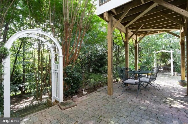 Building Photo - 2403 Shreve Hill Rd