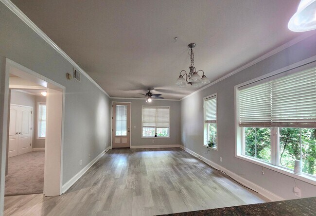 Building Photo - *****AVAILABLE NOW*****