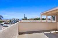 Building Photo - 526 Shepard St