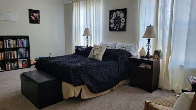 Building Photo - 3115 Lantern Bay Ln