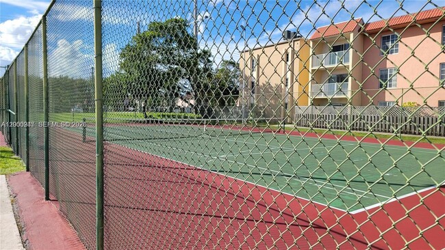 Building Photo - 4804 NW 79th Ave