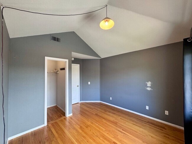 Building Photo - 5 bedroom South Temecula home with a Pool ...