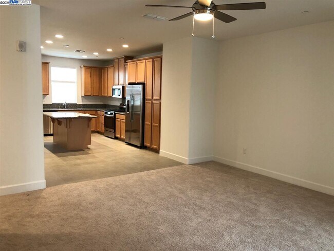 Building Photo - 2728 Ginoso Ct