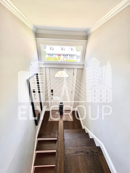Building Photo - 134 Ellis St