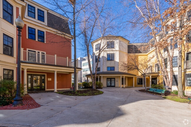 Building Photo - Pleasant Street Condominiums