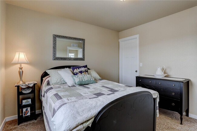 Building Photo - Beautiful 3 Bedroom 3 Bath Home Available for Rent!