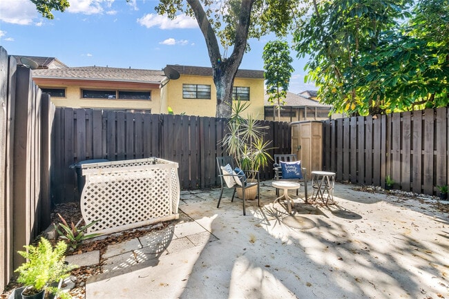 Building Photo - 7920 NW 11th Ct