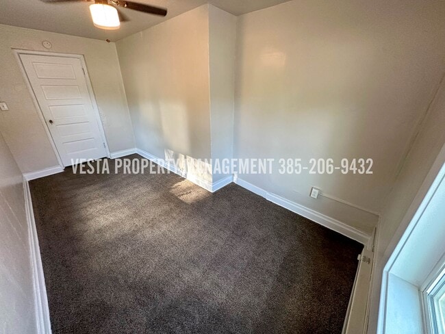 Building Photo - 538 30th St