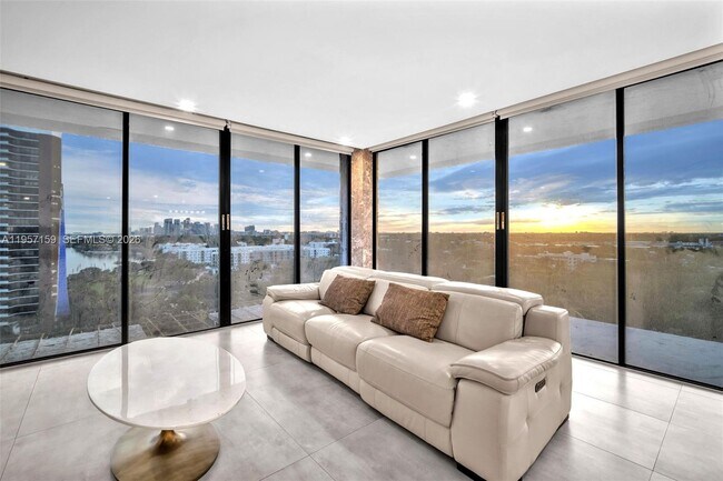 Building Photo - 780 NE 69th St