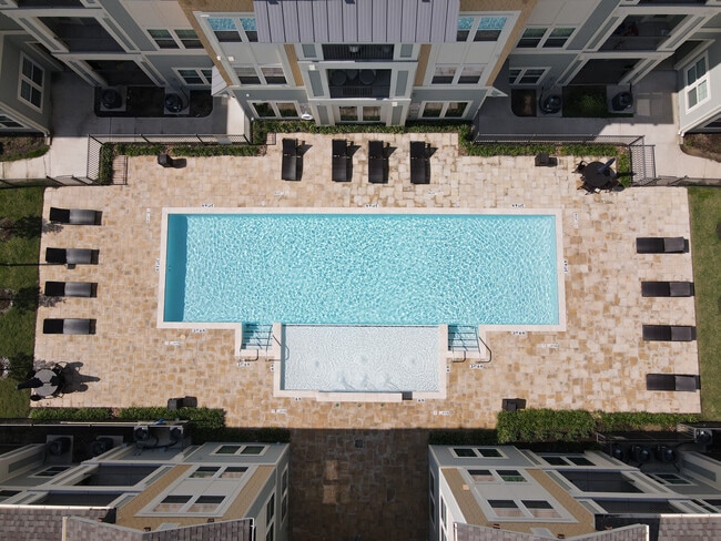 Building Photo - Bammel