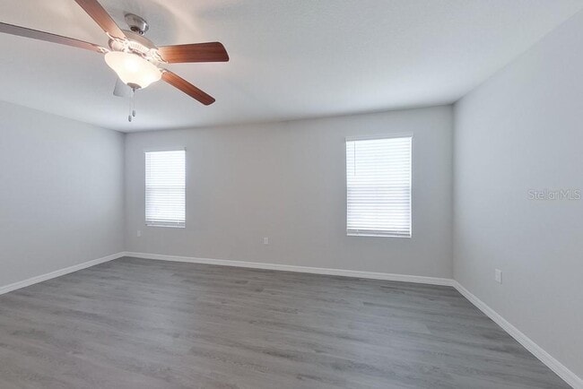 Building Photo - 8669 SW 43rd Ter