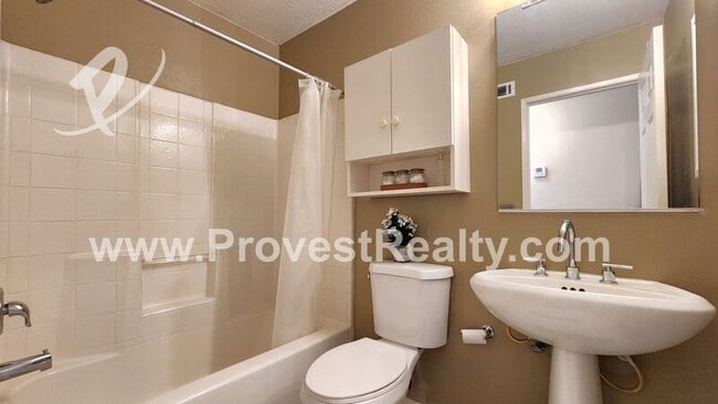 Building Photo - 14440 Stivers Rd
