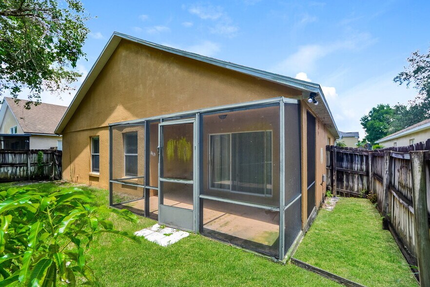 Building Photo - 3813 Shawn Cir