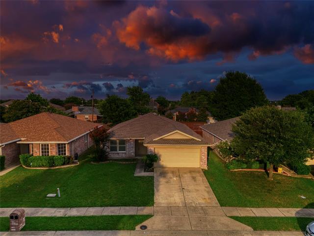 Building Photo - 2602 Buckskin Dr