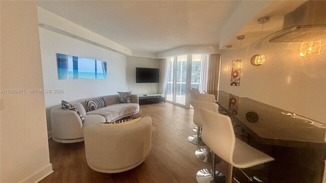 Building Photo - 4779 Collins Ave