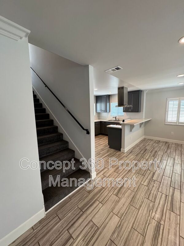 Building Photo - 1143 W 163rd St