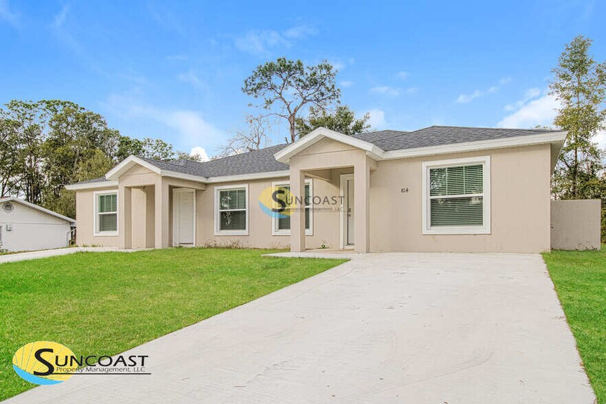 Building Photo - 814 Spruce St