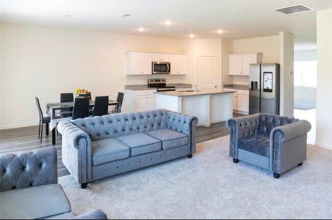 Building Photo - 1609 Shadow Hawk Dr