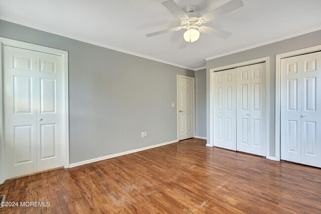 Building Photo - 22 Brookside Ct