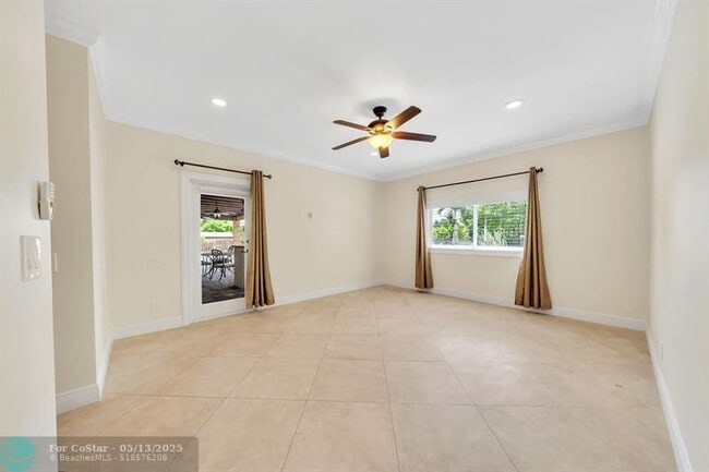 Building Photo - 4920 SW 170th Ave
