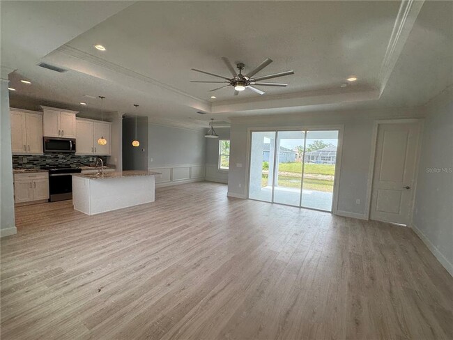 Building Photo - 236 Long Meadow Ln S