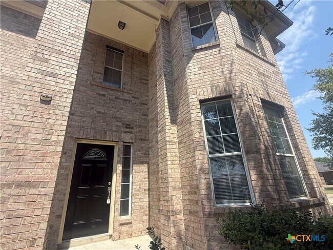 Building Photo - 811 Shadow Creek Blvd