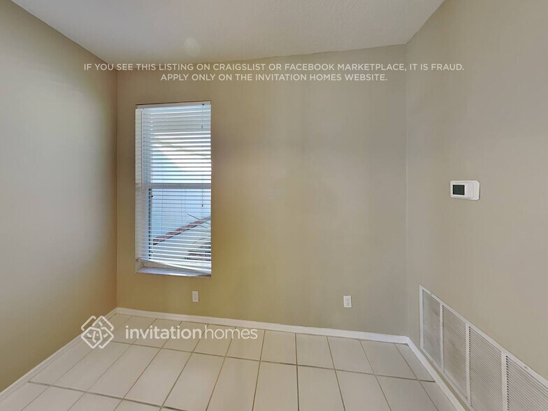 Building Photo - 135 41st Cir E