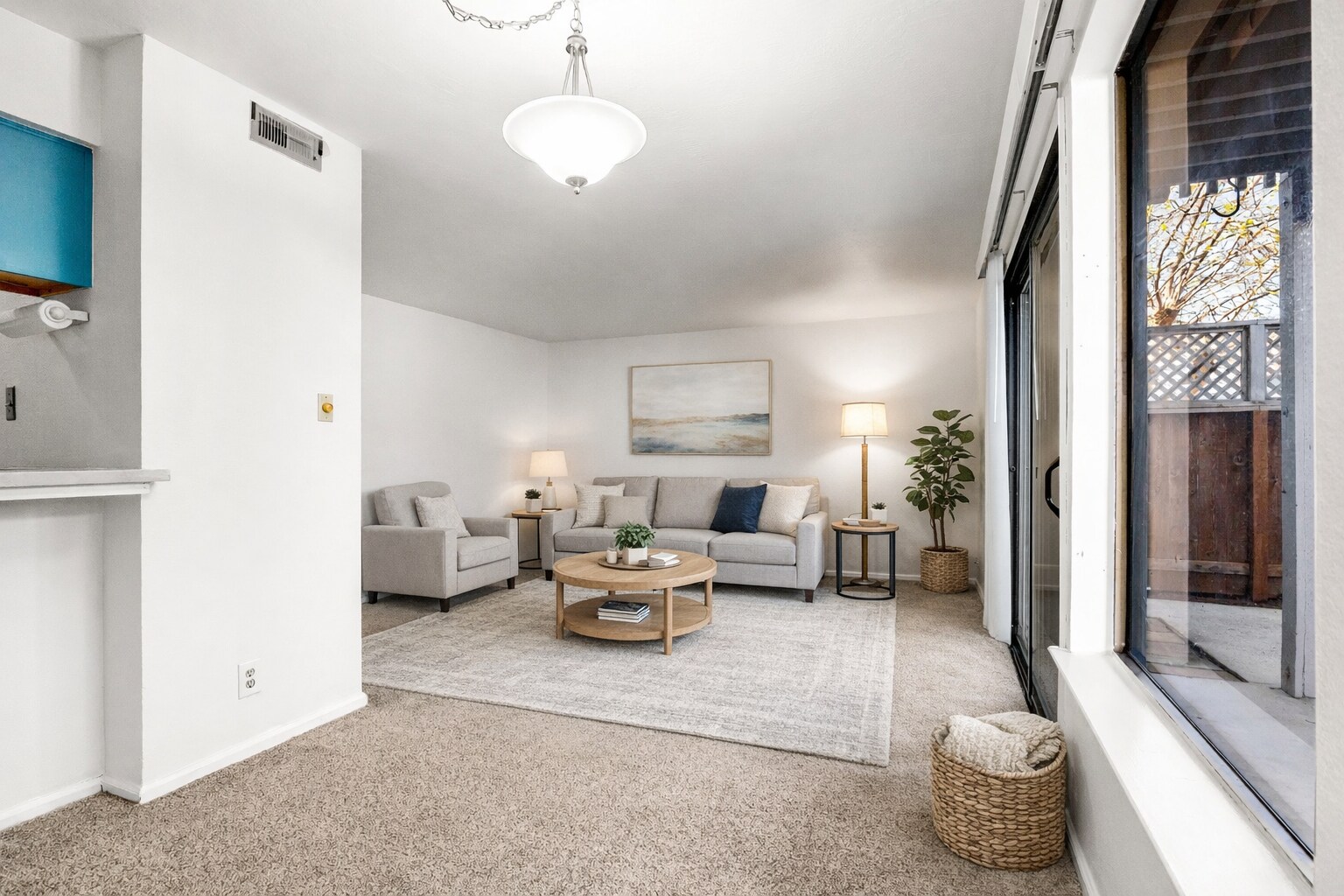 Building Photo - 1925 46th Ave