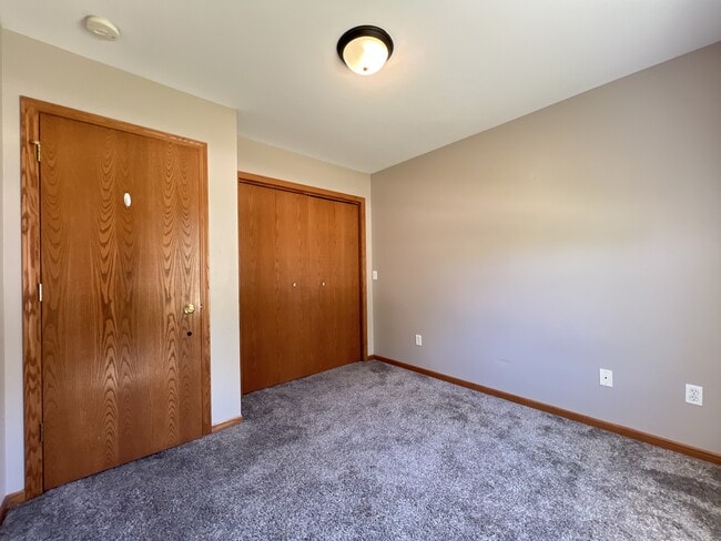 Building Photo - 3001 Stellar Eagle Dr