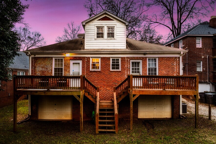 Morning Coffee, Evening Wine ??? Start your day with fresh air & sunshine on this cozy outdoor patio - 713 Grandin Rd