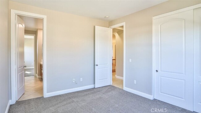 Building Photo - 8134 Sunset Rose Dr