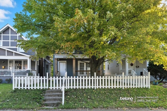 Building Photo - 904 Studer Ave