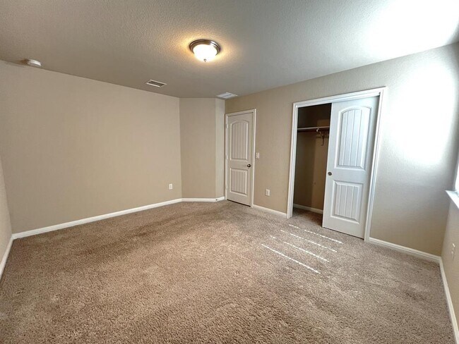 Building Photo - 509 Longhorn Cavern Rd