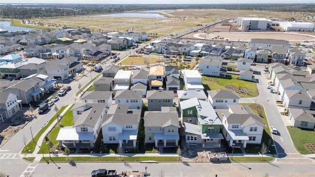 Building Photo - 13254 McMillan Dr