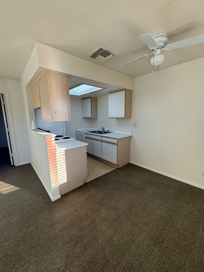 Building Photo - 1 bedroom 1 bath - Apartment Near Casinos with Attached Garage