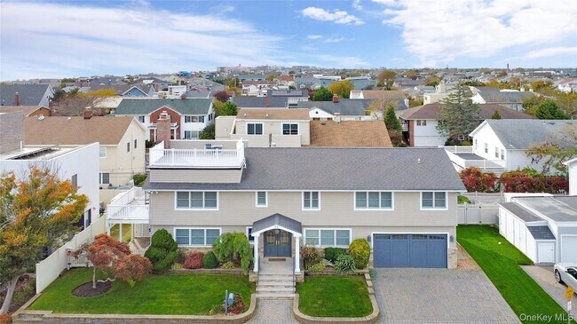 Primary Photo - 36 Prescott St